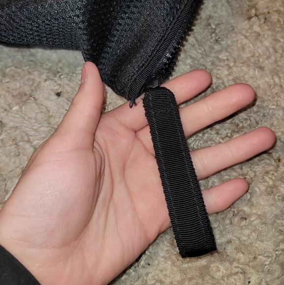 lululemon workout tote - Picture 6 of 10